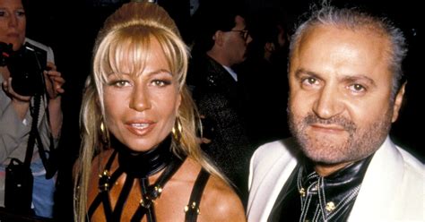 porque asesinaron a gianni versace|testamento de Gianni Versace.